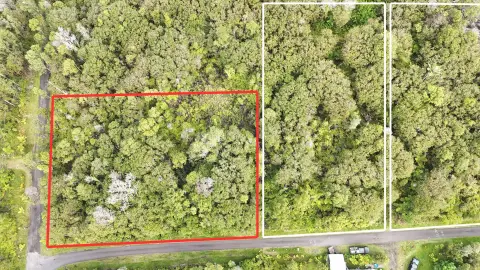 Corner Lot in Eden Roc