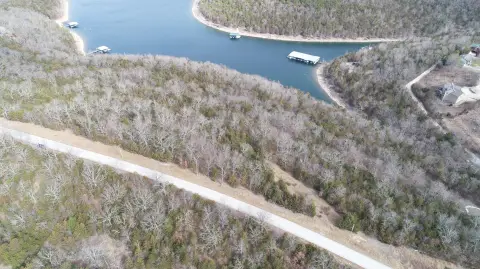 Blue Eye Land with Lakefront