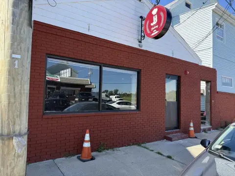 Standalone Retail Space