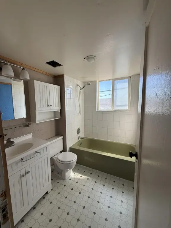 Picture 16