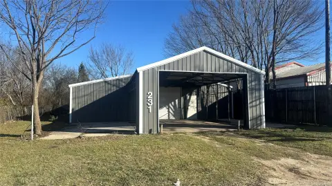 Metal Warehouse Near US-80