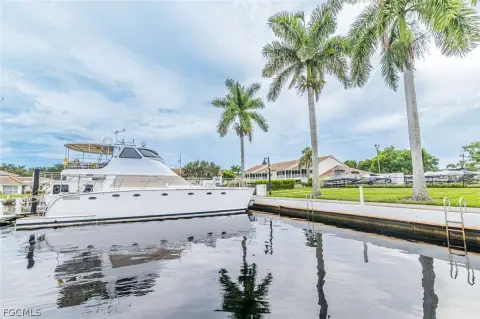 Rare Florida Live-Aboard Boat Slip