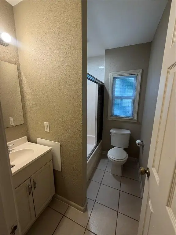 Picture 7