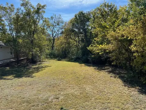 Residential Lot Near Highway 75
