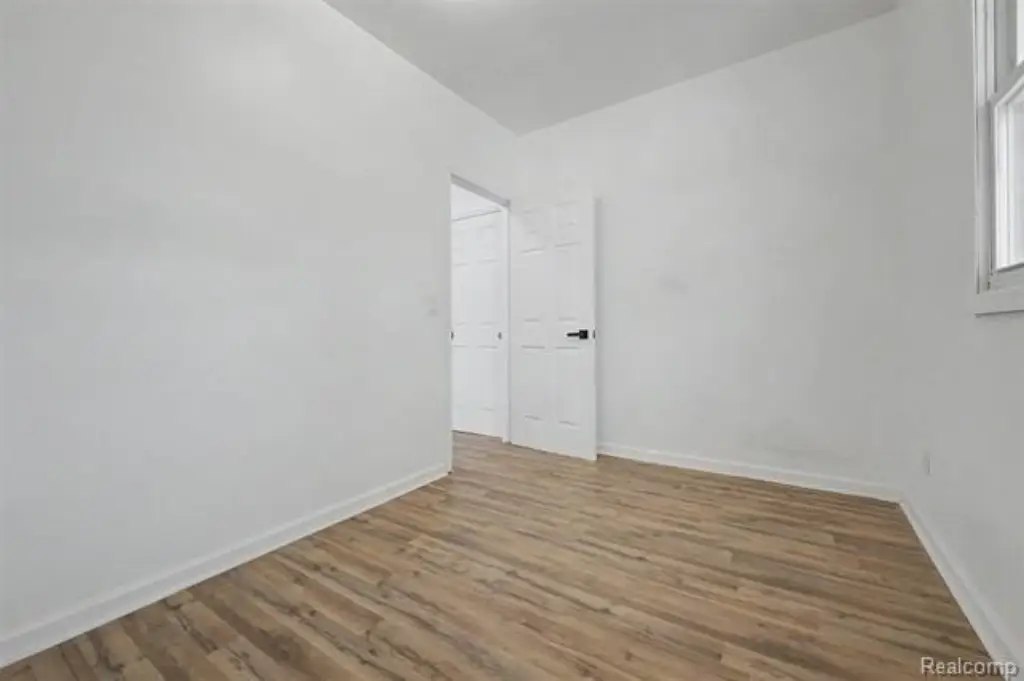 Picture 25