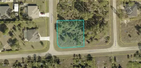 Corner Lot in Lehigh Acres