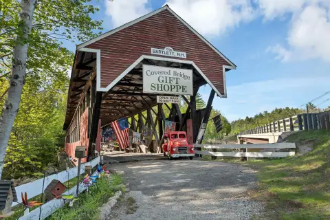 Five-Room Bed & Breakfast