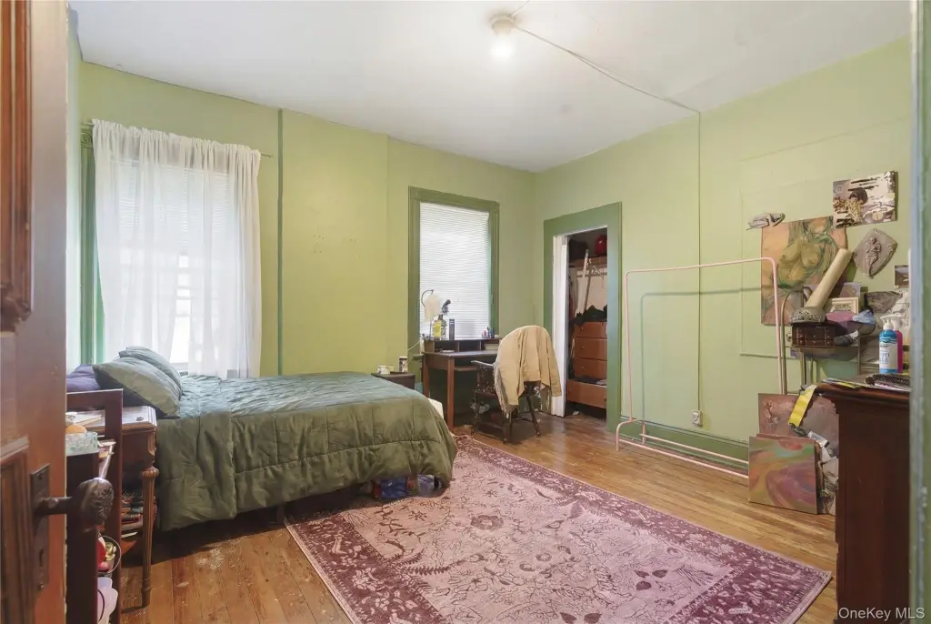 Picture 9