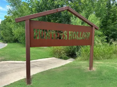 Residential Lot in Quiet Cul-de-Sac