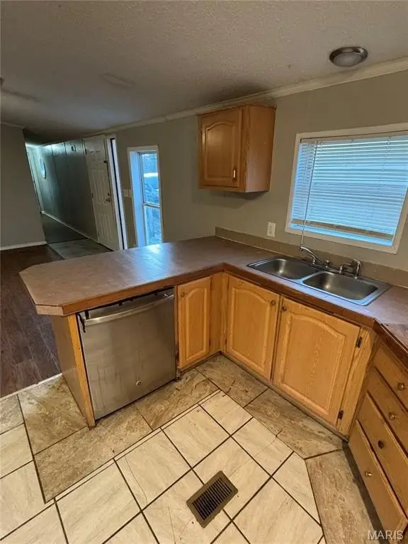 Picture 36