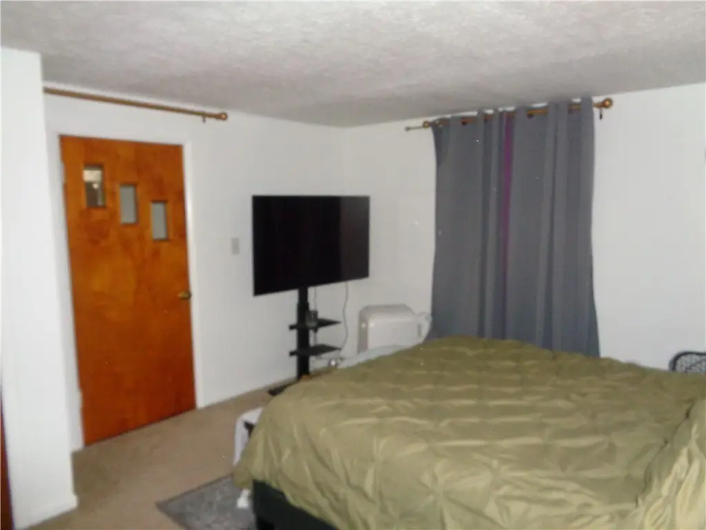 Picture 8