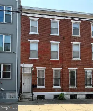 Philadelphia Triplex with Garage