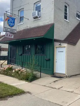 Mixed-Use Restaurant Property