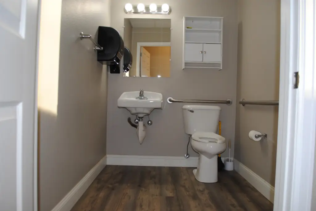 Picture 3