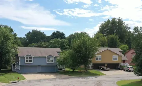 Five-Unit Apartment Portfolio
