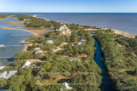 Waterfront Homesite in Alligator Point