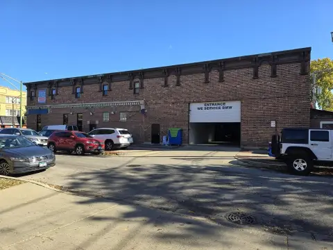 Chicago Repair Shop For Rent