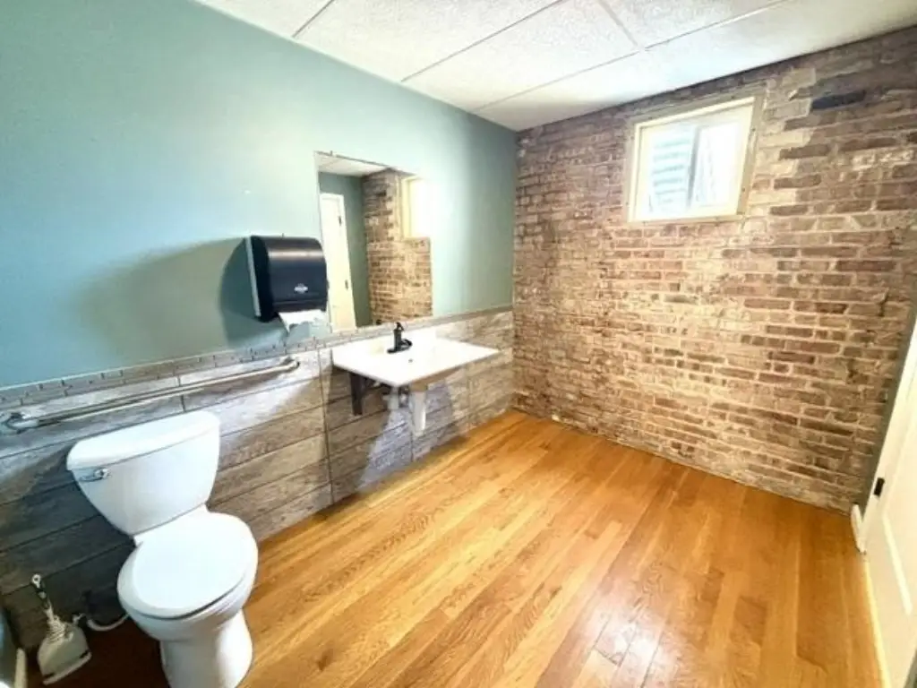Picture 9