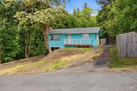 Moscow ID Duplex For Sale