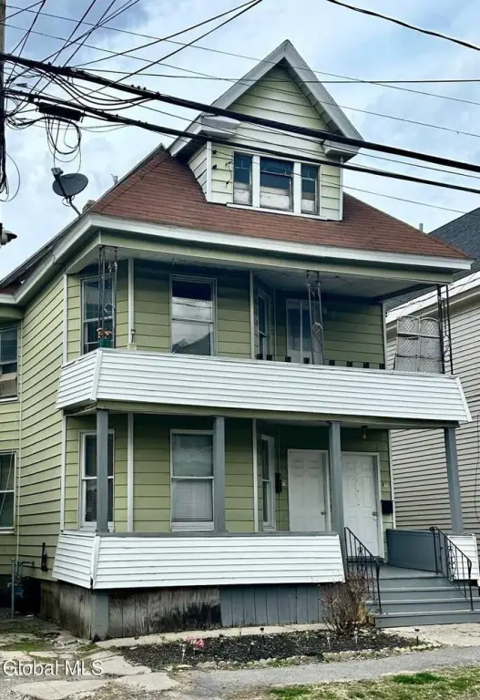 Picture 4