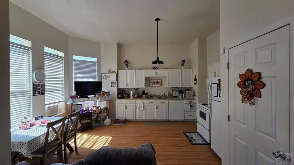 Picture 2