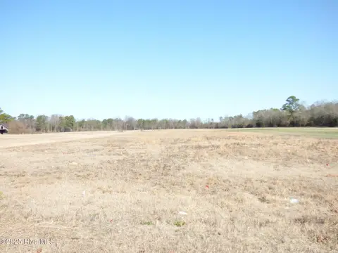 8-Acre Land Parcel in Dunn, NC