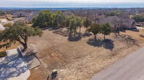 Residential Lot in DeCordova Ranch