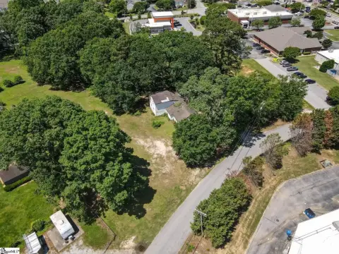 Prime Commercial Land Opportunity