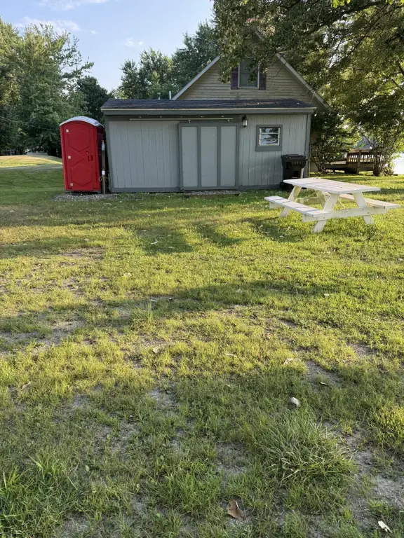 Picture 4