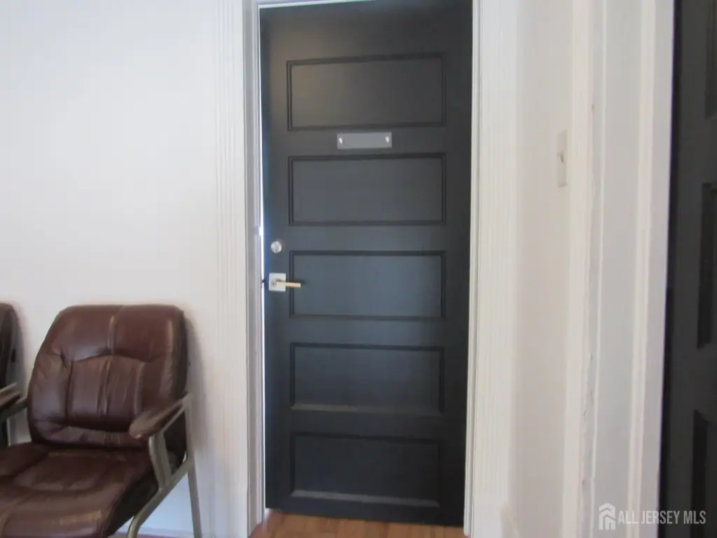 Picture 9