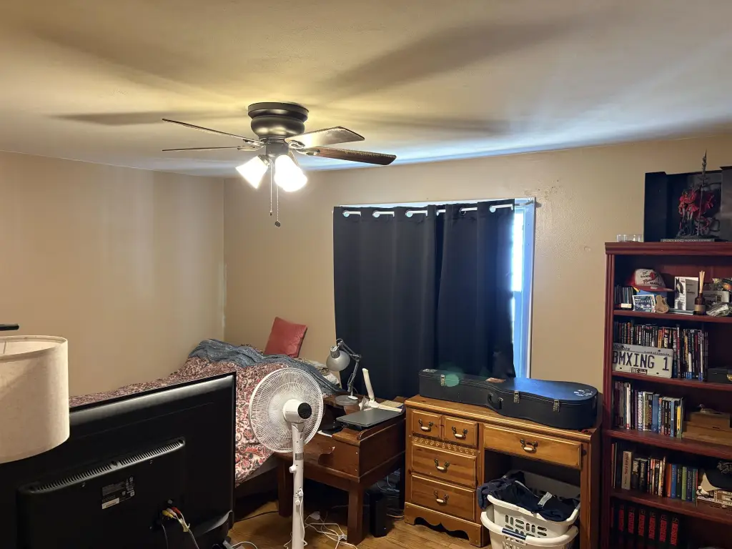 Picture 10
