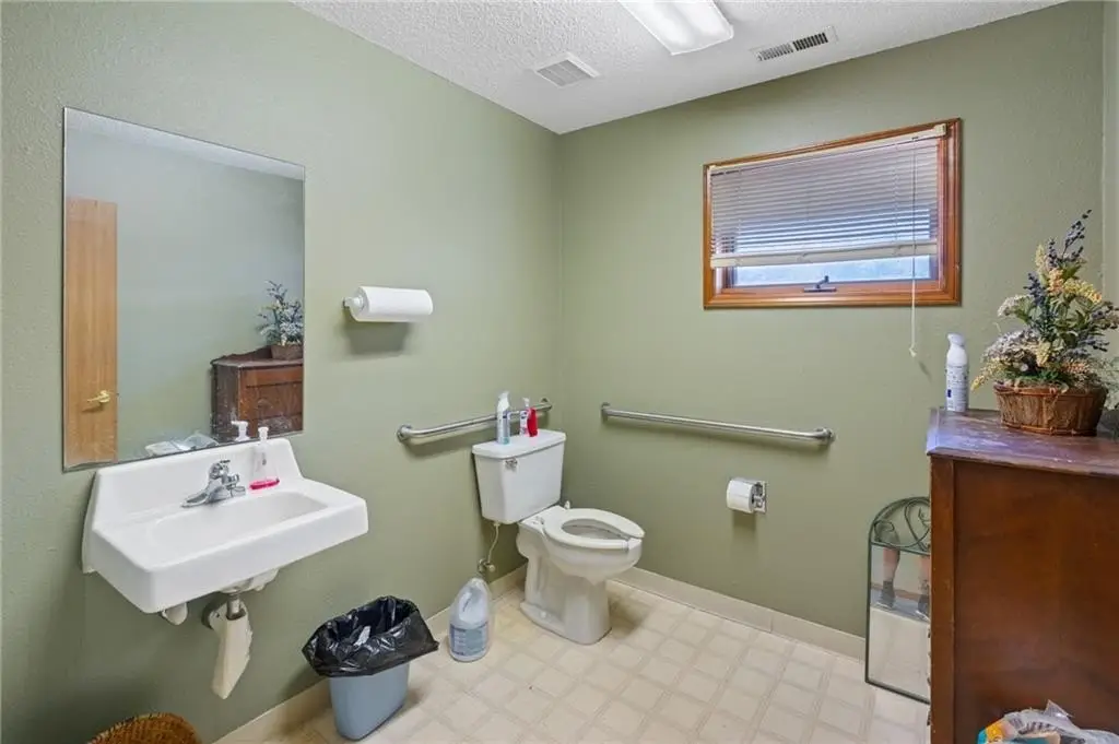 Picture 30