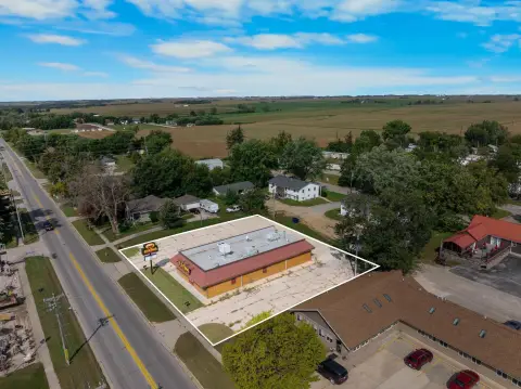 Turnkey Restaurant Property on Edgington Avenue