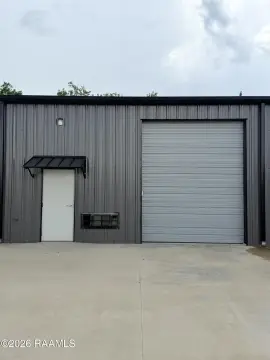 Warehouse Unit with Private Office