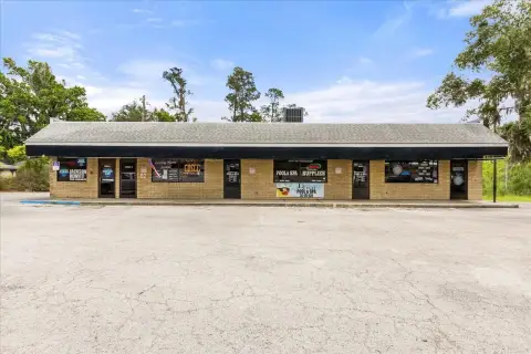 Fully Leased Neighborhood Retail Center