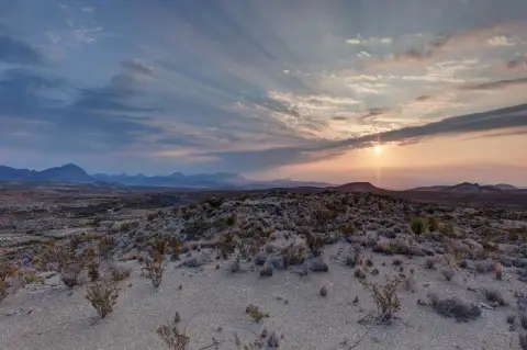 740 Acres Bordering State Park