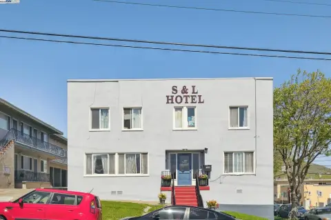 South San Francisco SRO Hotel