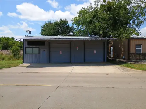 Flex Space with Workshop