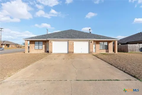 Killeen Duplex with Garage