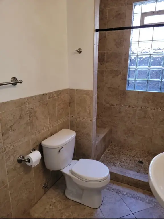 Picture 4