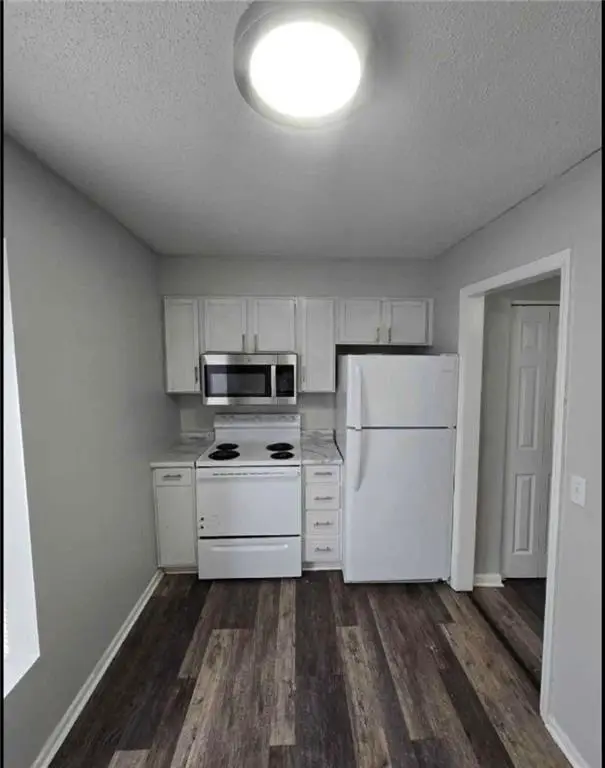 Picture 30