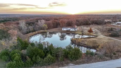 37-Acre Oklahoma Farm/Estate with Pond