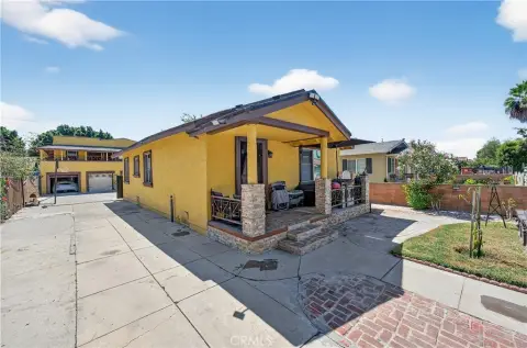 Los Angeles Triplex Investment Opportunity
