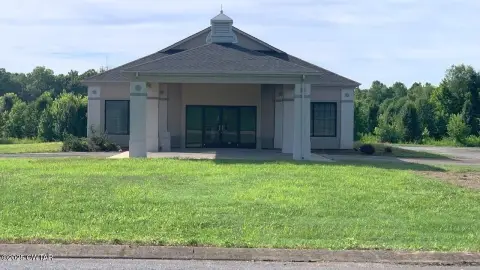 South Fulton Commercial Building Available
