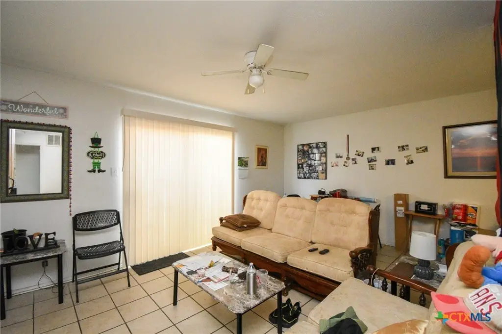 Picture 12