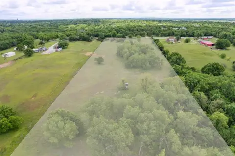 10 Acres in Jones, OK