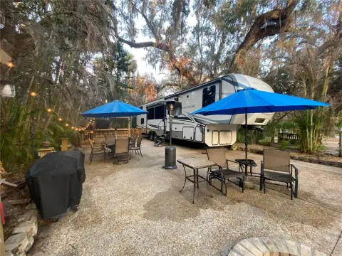 Land in River Ranch RV Resort