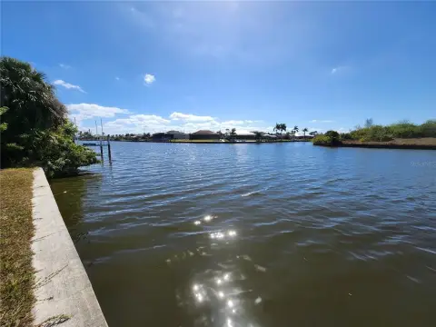 Waterfront Homesite in South Gulf Cove