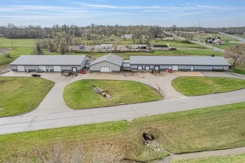 Excelsior Springs Warehouse Investment Opportunity