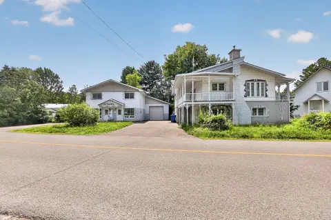 Two-Building Triplex Property